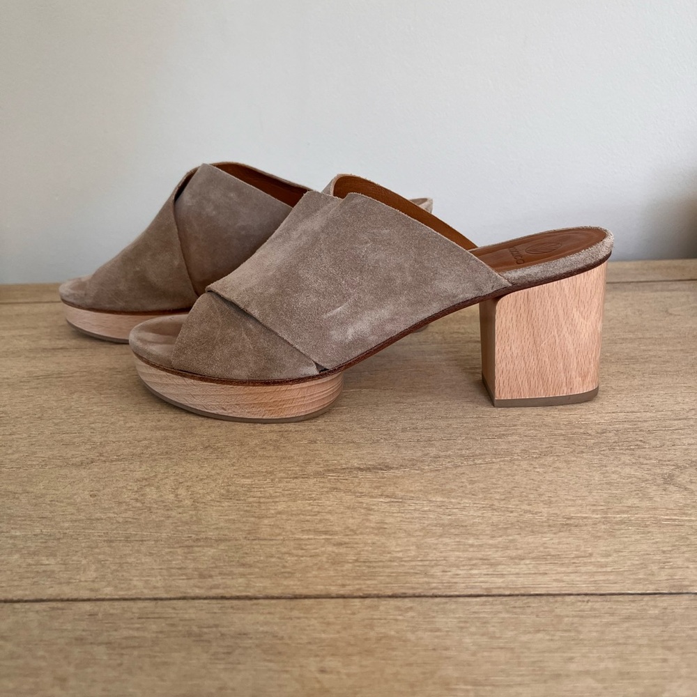 Coclico tan suede platform mule heel